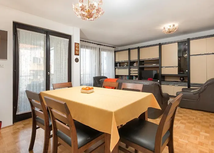 Sisplac Apartment Pula